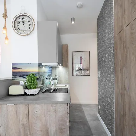 Apartamenty4you - Atlantic Апартаменти